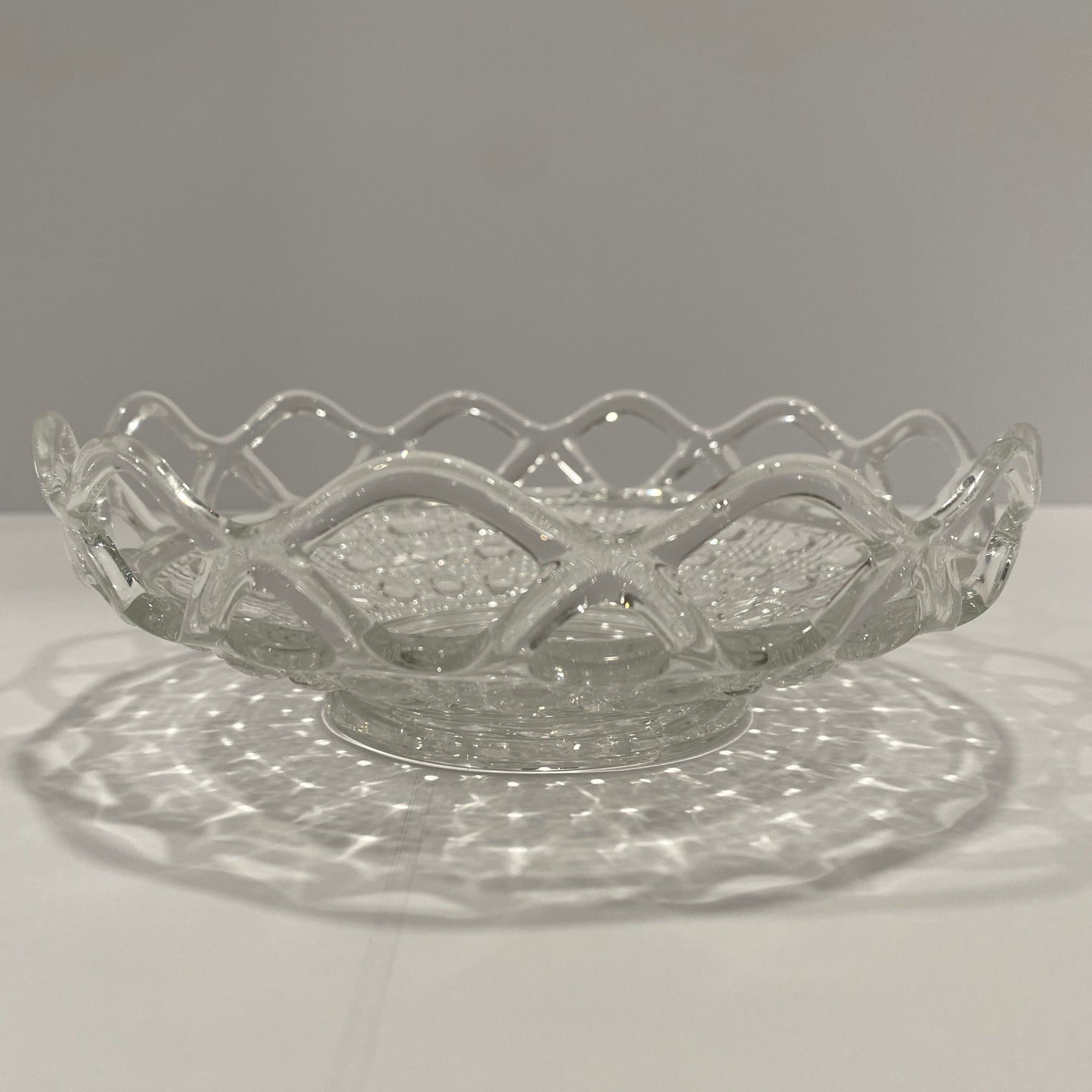 Vintage Jeannette Glass "Anniversary" Sunburst Bowl