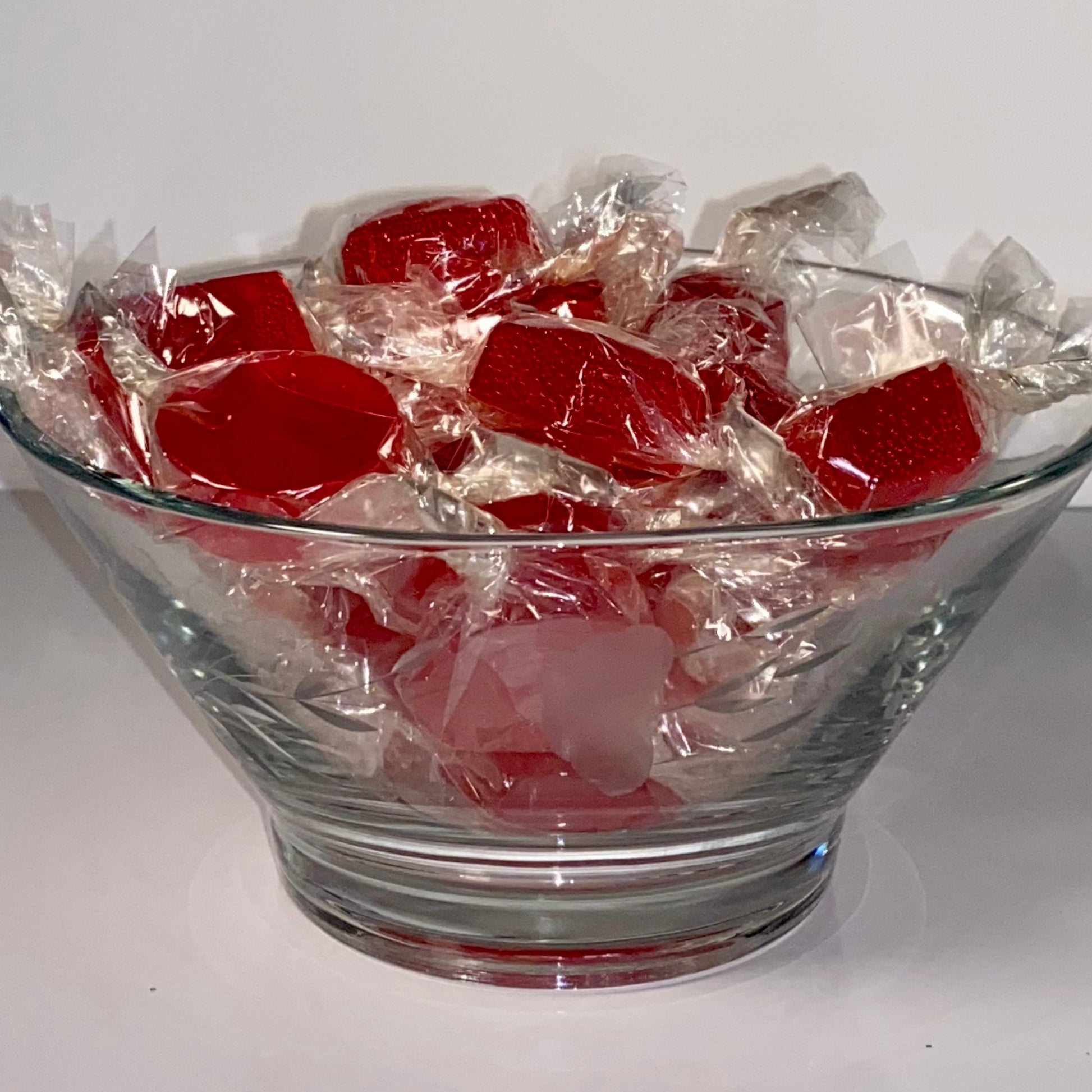 Antic Candy Vintage Antique Delicate Etched Glass Candy Dish – RG Candy